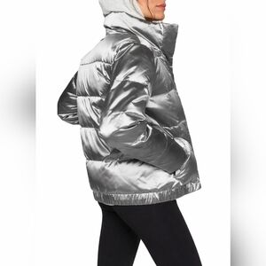 Athleta Metallic Silver Puffer Jacket High Shine Quilted Coat Size S